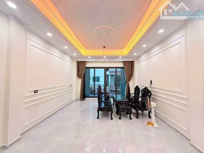 Đường Bưởi 50M2x8T, MT 4.2M, giá 31 Tỷ  THANG MÁY - PHÂN LÔ VỈA HÈ Ô TÔ TRÁNH DỪNG ĐỖ - 1