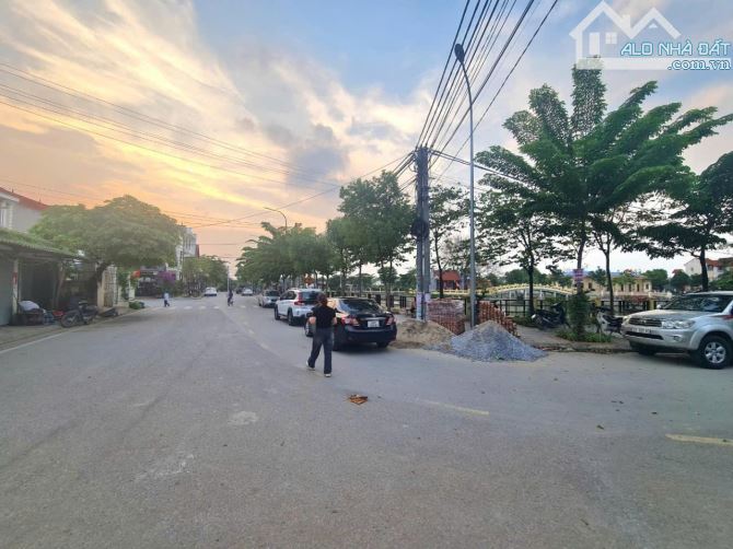 💥💥LÔ GÓC ĐẠI ĐỒNG - Ô TÔ THÔNG VÀO ĐẤT - KHU VỰC CỰC KỲ TIỀM NĂNG - ĐÓN CẦU THƯỢNG CÁT - 1