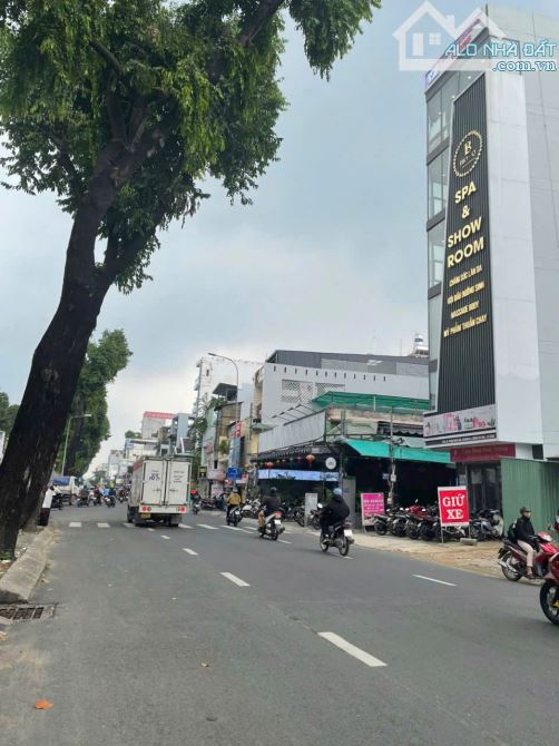 BÁN ĐẤT 2 MẶT TIỀN KINH DOANH PHẠM NGŨ LÃO P4 Q.GV - CÔNG NHẬN 70M2 NỞ HẬU 6M CHỈ 10.x TỶ - 1