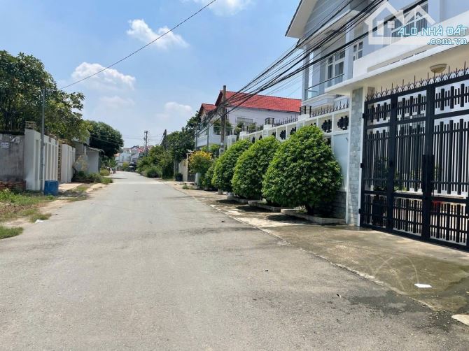 Ngộp bán gấp 318m2 đất Mặt tiền đường Huỳnh Mẫn Đạt phường Hoá An cũ - Biên Hoà 4tỷ6 - 1