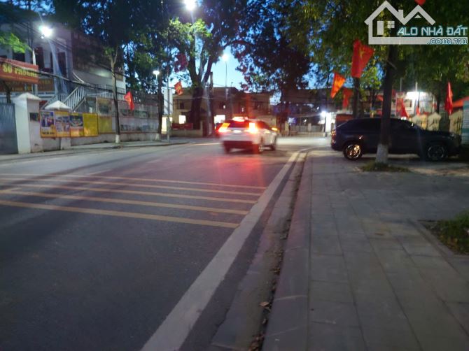 Bán lô đất 57m2 Hải Bối, Đông anh, đường thông, ô tô chạy vòng quanh. - 1