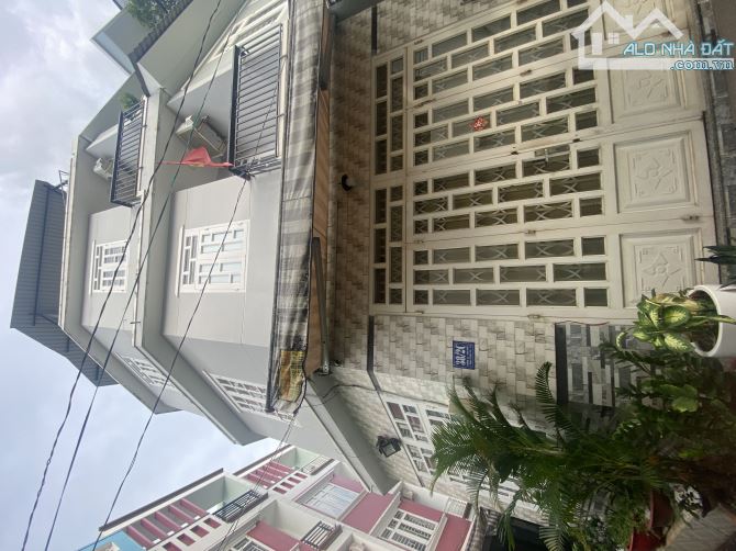 NHÀ BÌNH TRƯNG TÂY - HẺM XE HƠI GẦN LÊ VĂN THỊNH - 4 TẦNG - 52M2 - 6.2 Tỷ - 1
