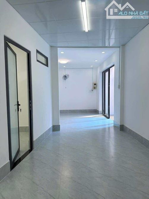 Bán nhà 1 lầu có sân rộng hẻm Phạm Thị Minh Khai - 15