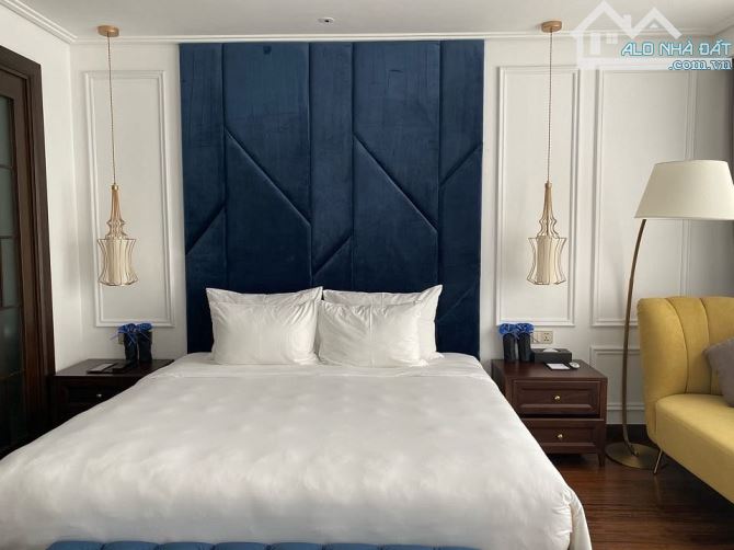 Bán tòa khách sạn phố Nguyễn Trường Tộ, DT 180m2 x 15 tầng MT 8m - doanh thu 20 tỷ/năm - 16