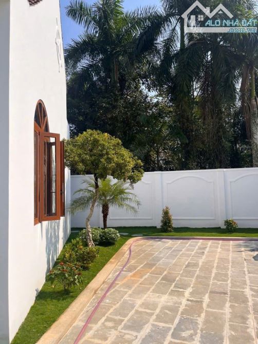 ❌❌Cần Bán Biệt Thự Châu Âu giữa lòng thành phố xinh đẹp 🥰       Vị trí : bình Tân - 20