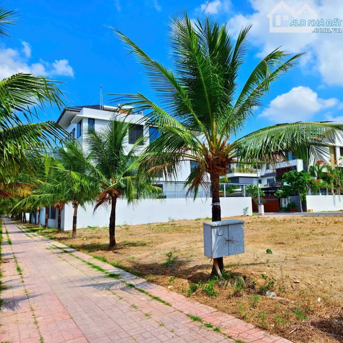 "Bán các lô liền kề và biệt thự khu đô thị Ven Sông Tắc, Nha Trang - 4