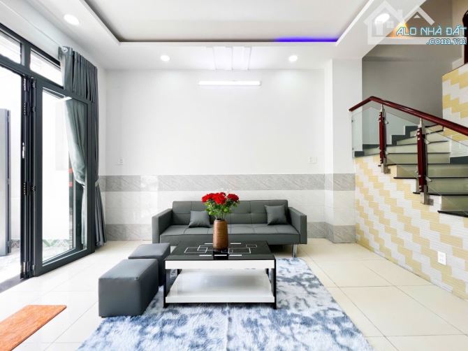 Bán nhà 3 tầng, 50m2, hẻm xe hơi, gần cầu phú xuân, thị trấn nhà bè, giá 5.8 tỷ - 2