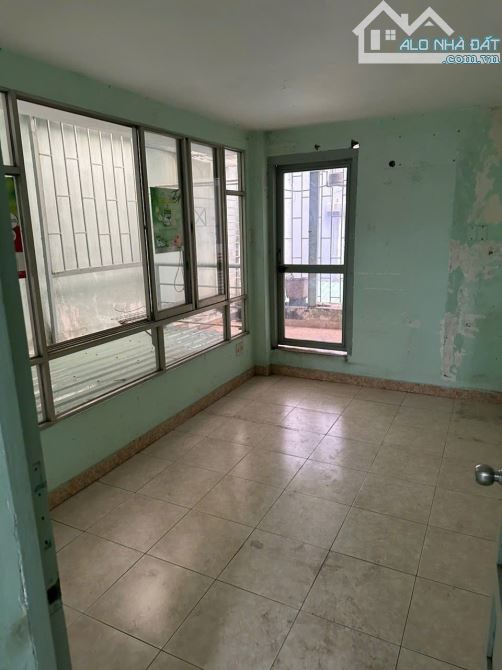 Mặt tiền Cư xá Bắc Hải danh tiếng, 105m2, đang cho thuê giá cao - 2