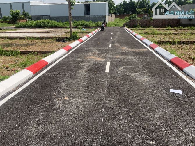 BÁN LÔ ĐẤT ĐẸP -MINH TRÍ-( SÓC SƠN )– 106M2 - 2,05TY-GẦN SÂN GOLF -GẦN ĐẬP ĐỒNG ĐÒ . - 2