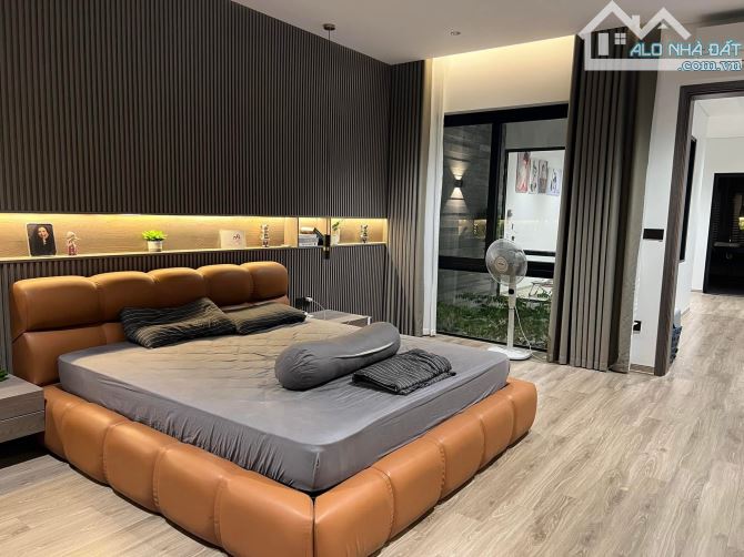 Bán nhà Ngô Gia Tự, Long Biên: 42m2, 6 tầng, 9 tỷ, lô góc, ô tô, ngõ thông, thang máy - 2