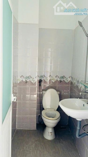 Bán nhà góc 2 mặt tiền Tùng Thiện Vương,  Quận 8, 3 tầng Giá 5.5 tỷ - 2