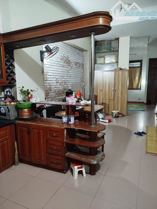 Nhà gần mặt đường Hà Huy Tập Yên Viên 159m 4T MT10.3m 11.94 tỷ ô tô vào nhà - 2