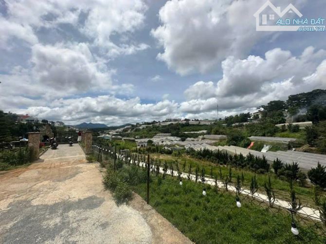 Cần bán lô đất view đẹp tại Nam Hồ p11 -  Gía 7tỷ5 - 2