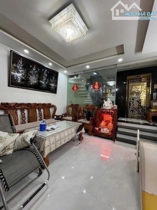 Nhà bán: đường 25A. Q6. DTSD 113m2. 5 tầng. Giá 20,5 tỷ - 2