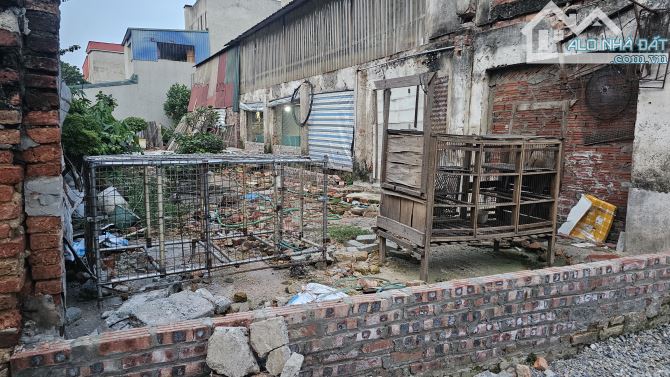 LƯƠNG QUY ĐƯỜNG OTO VÀO ĐẤT - GIÁP THỊ TRẤN - CÁCH BÌA LÀNG OTO TRÁNH DỪNG ĐỖ NGÀY ĐÊM 30M - 2