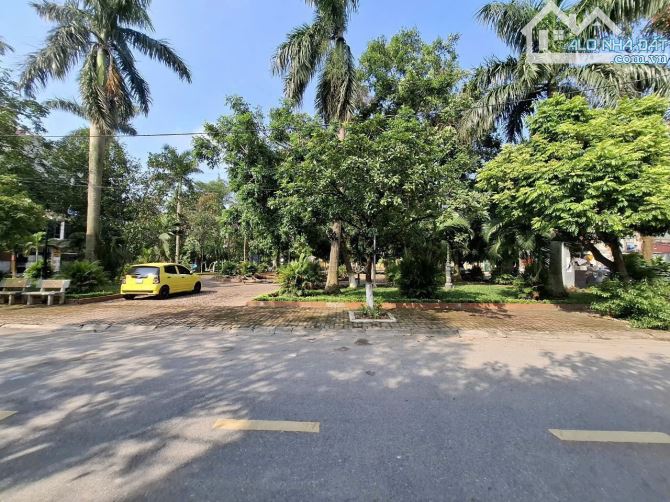 ĐẤT CAO BÁ QUÁT LÀN 2 BÌNH THAN TTTP BẮC NINH. DT 81M2 MẶT 4,5M - 2