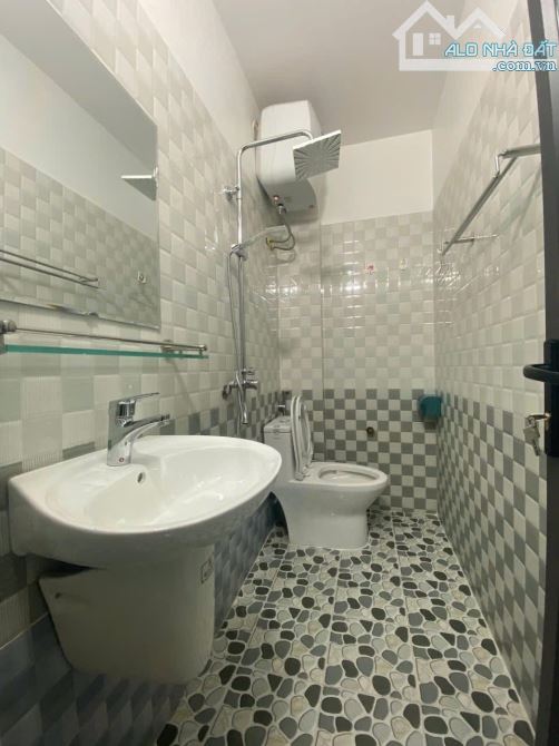 NHÀ 4.5 TẦNG CHU VĂN AN – 36M² – CHỈ 3,25 TỶ - 2