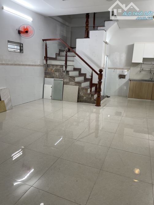 BÁN NHÀ ĐƯỜNG ĐỒNG XOÀI 43M2, 4 TẦNG, 5.2X8, GIÁ 6.6 TỶ - 2