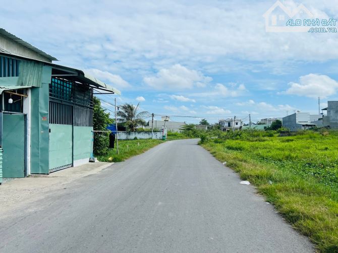 bán 6 phòng trọ mặt tiền đường gò hưu vào 1 sẹc ấp 2 - 2