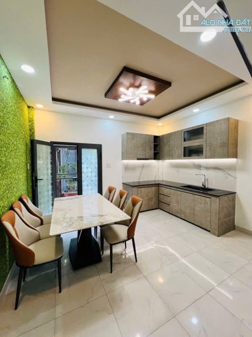 PHẢI THẬT NHANH, phố Đàm Quang Trung 47m2 x  5 tầng MT4,2m Giá 7 tỷ3 CÓ TL - 2