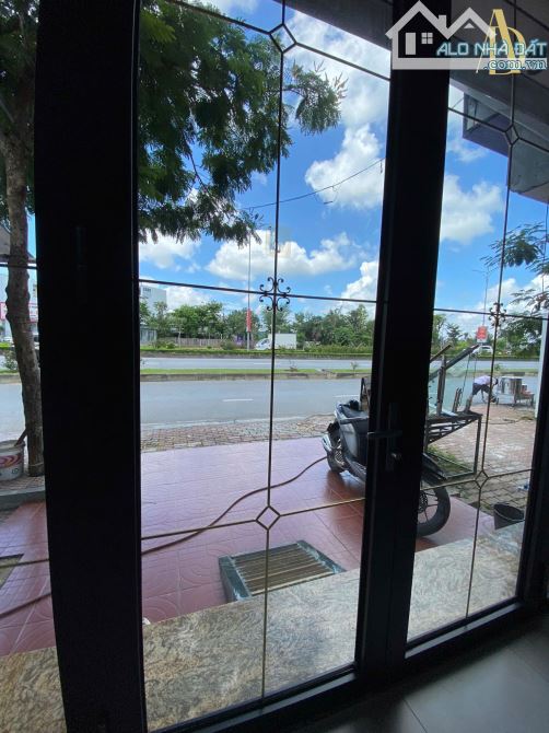 CẦN BÁN GẤP NHÀ MẶT ĐƯỜNG PHÂN KHU TĐC TAM KỲ GẦN CHI CỤC THUẾ LÊ CHÂN - 2