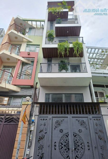 Cần bán nhà Mặt Tiền đường Đinh Công Tráng, Quận 1,DT: 4,5mx28m, K/C 6 tầng, Giá chỉ 34tỷ - 2