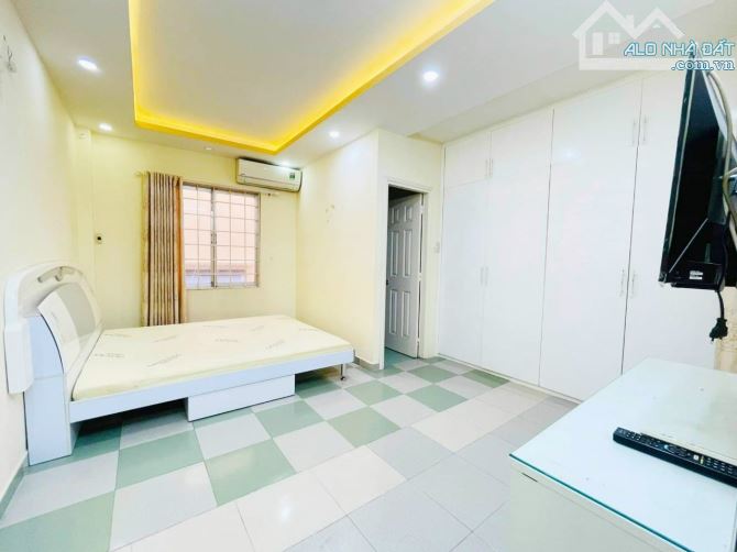 SÁT MT! Bán Nhà Đẹp 4 Tầng Xe Hơi Thông Điện Biên Phủ, 38m2, 7.3 Tỷ - 2