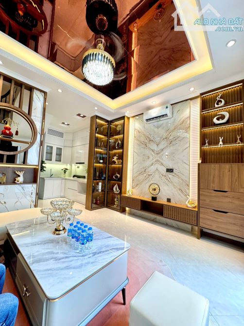 NHÀ ĐẸP GẦN PHỐ - NGÕ THÔNG RỘNG - SỔ VUÔNG - 50M2 – 4 TẦNG – NỘI THẤT XỊN KHƯƠNG TRUNG . - 2