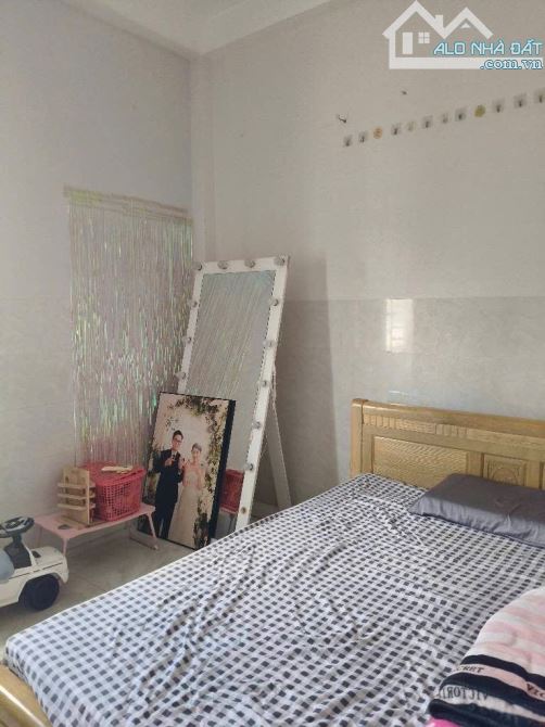 Bán nhà 4 tầng MT đường THẠNH XUÂN 22 ,phường THẠNH XUÂN, Q12,dt70m²(5x13).Đường 8m - 2