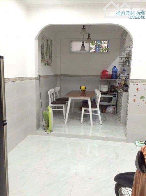 Bán nhà 2 tầng phường Bình Thuận HXH cách 15m ngay KDC Ecogreen; dòng tiền 72tr/năm - 2
