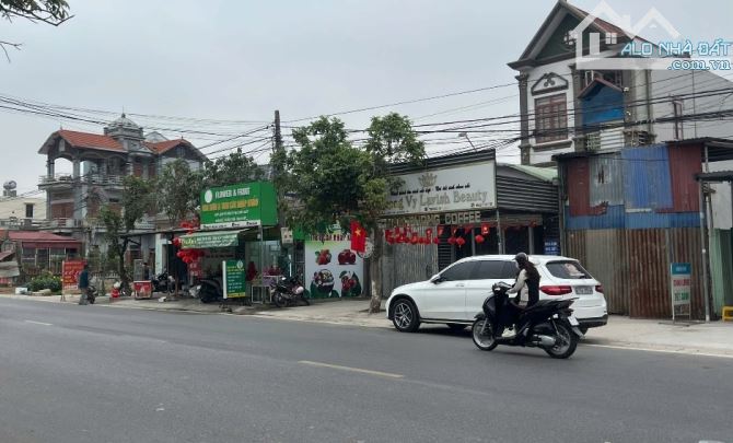 Mặt đường 351 tổ 4 Thị trấn An Dương ( nay lag phường Lê Lợi) - 2
