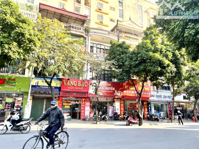Mặt phố Sài đồng kinh doanh sầm uất, Đẹp nhất phố dt 90m2 mt 6.8m hậu 6.8m - 2