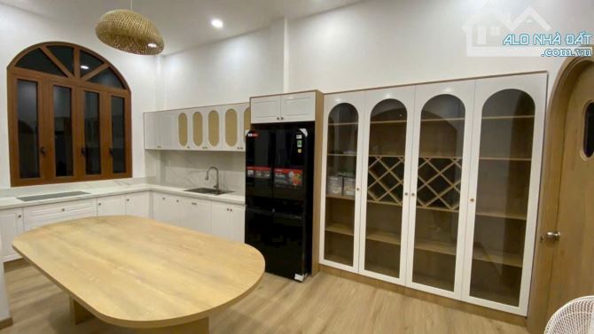 ❌❌Cần Bán Biệt Thự Châu Âu giữa lòng thành phố xinh đẹp 🥰       Vị trí : bình Tân - 22