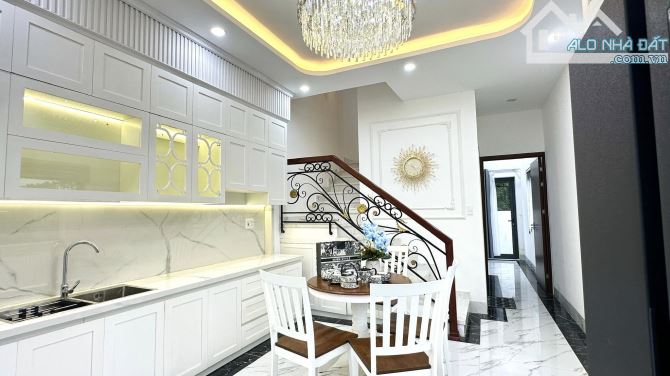 Biệt thự Lê Ngô Cát view Đà Lạt 110m2, ngang 5m, 3 ngủ full nội thất, ô tô đỗ cửa vào nhà - 3