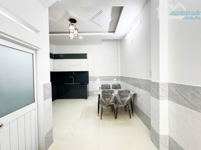 Bán nhà 3 tầng, 50m2, hẻm xe hơi, gần cầu phú xuân, thị trấn nhà bè, giá 5.8 tỷ - 3