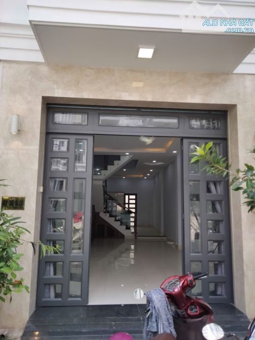 NHÀ 4 TẦNG KHU DÂN CƯ AN NINH DÂN TRÍ CAO PHƯỜNG THẠNH LỘC QUẬN 12 CHỈ HƠN 5 TỶ- DT 63m2 ( - 3