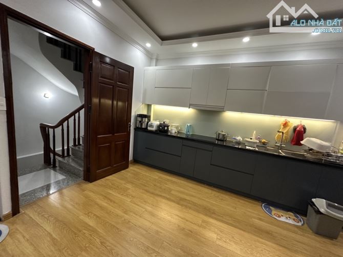 🚗NHÀ 5 TẦNG Ô TÔ ĐỖ CỔNG – CÁCH CHỢ VÂN CANH CHỈ 200M – NHÀ ĐẸP Ở NGAY, GIÁ 5.1 TỶ 🏡 - 3