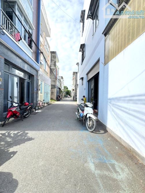 Nhà Đẹp 2 Tầng Linh Xuân – 70m2 - Hẻm Ô Tô 5M – Gần Chợ – Sổ Riêng – Giá Tốt 5.25 Tỷ! - 3