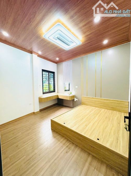 BÁN NHÀ PHÚC ĐỒNG LONG BIÊN 6 TỶ 60m 4 TẦNG MT 4M GẦN TTTM AEON VÀ HỒ SÀI ĐỒNG KINH DOANH - 3