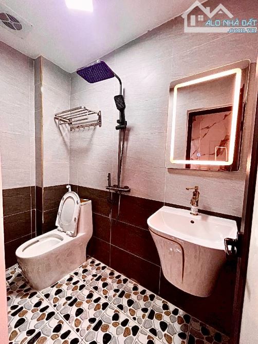 Bán nhà phố Tây Sơn tt đống đa fun nội thất đẹp xịn sò thoáng sáng - 3