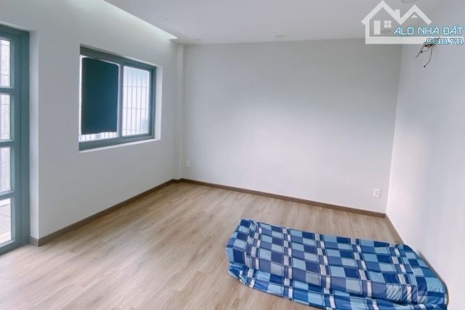 Bán nhà 4 tầng Huỳnh Tấn Phát, xe hơi đậu cửa, 70m2 nhỉnh 6 tỷ - 3