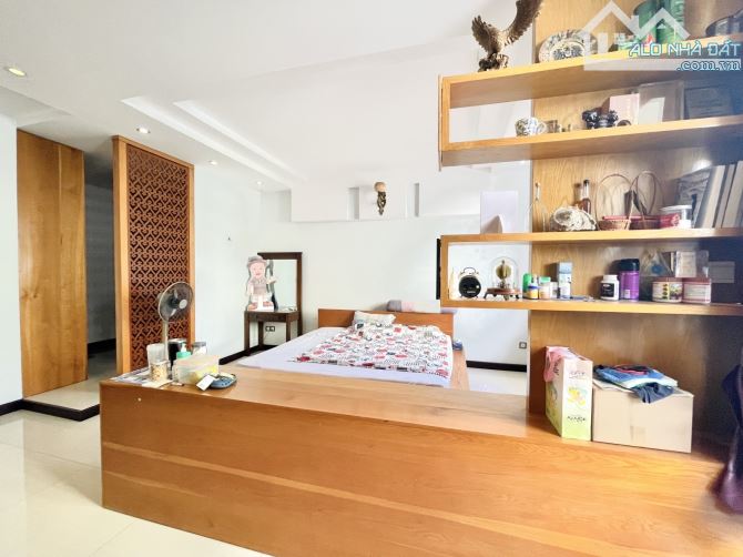 Biệt thự Phú Nhuận DT 200m2(7.3/22x15), ngay khu VIP PN, giảm 3 tỷ còn 32 tỷ TL - 3