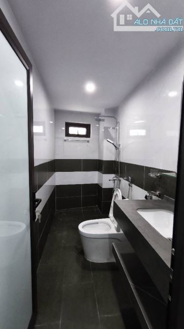 BÁN NHÀ TÂY MỖ - TỪ LIÊM - LÔ GÓC  - 37M X 6 TẦNG THANG MÁY - GIÁ 7 TỶ 8 - 3