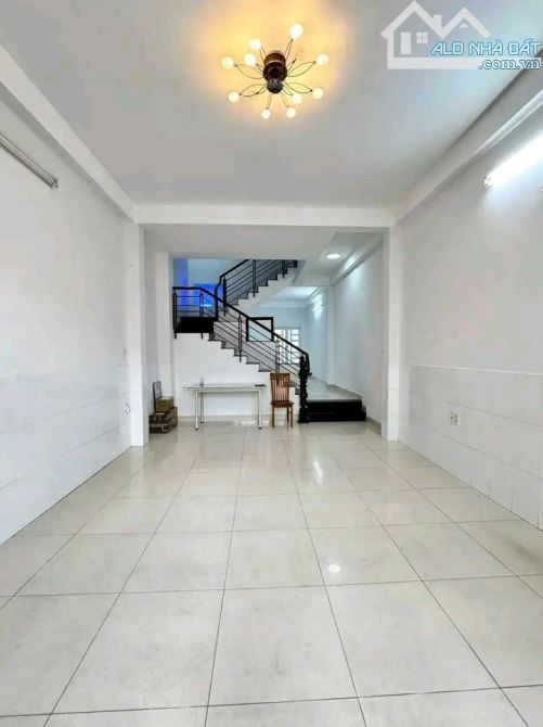 Xoay vốn bán nhà Dương Đình Hội, Phước Long B, Quận 9. Giá 2,99 tỷ/42,6m2, hẻm 4m - 3