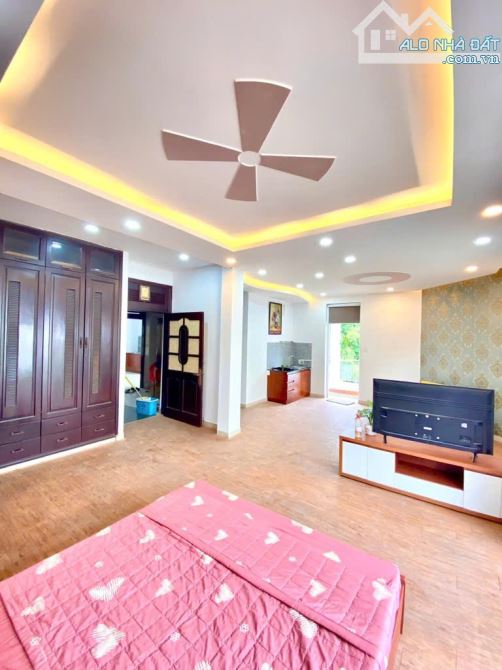 BIỆT THỰ LÔ GÓC 2 MT BÁT NÀN - THANG MÁY - DT 200M2, FULL NỘI THẤT – DOANH THU 65TR/TH - 3