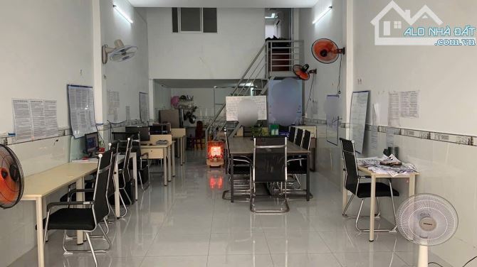 Nhà bán: đường Lê Sát. Q Tân Phú. DTSD 71m2. 2 tầng. Giá 7,3 tỷ - 3