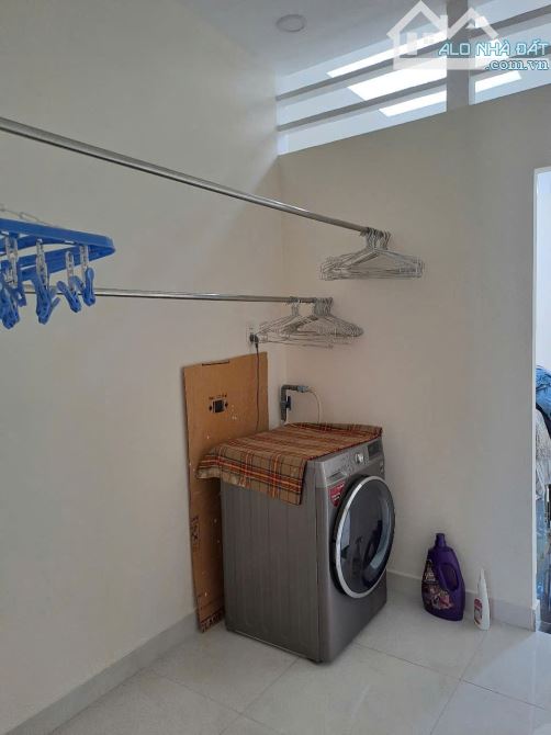 NHÀ BÁN 2 MẶT TIỀN TRƯỚC SAU ĐƯỜNG SỐ 4 DT (4X18)GIÁ 13 TỶ - 3