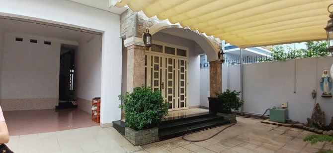 bán biệt thự kdc Tân Phong, gần giáo xứ thuận hoà, tp biên hoà. sổ hồng 10mx20m 10 tỷ - 3