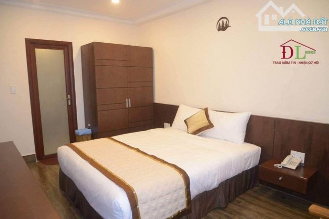 Bán khách sạn mặt tiền Phan Bội Châu Phường 1 Đà Lạt view Hồ Xuân Hương - 3