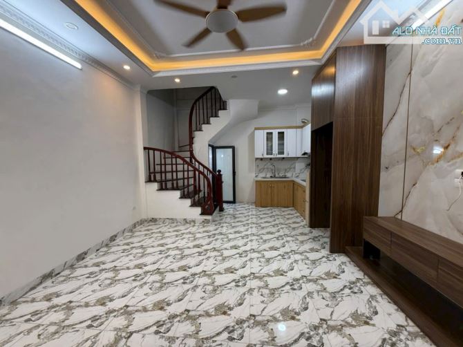 BÁN NHÀ MẶT PHỐ AN DƯƠNG TÂY HỒ 10 TỶ 30 5T MT 4M Ô TÔ TRÁNH KINH DOANH - 3